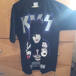 Vintage KISS TShirt.  Farewell Tour 1973-2000